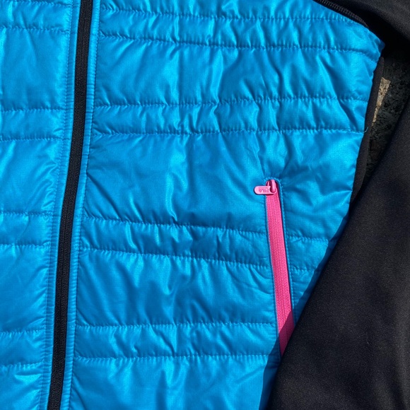 Fila teal/blue & pink Sport Jacket size medium - Picture 7 of 8